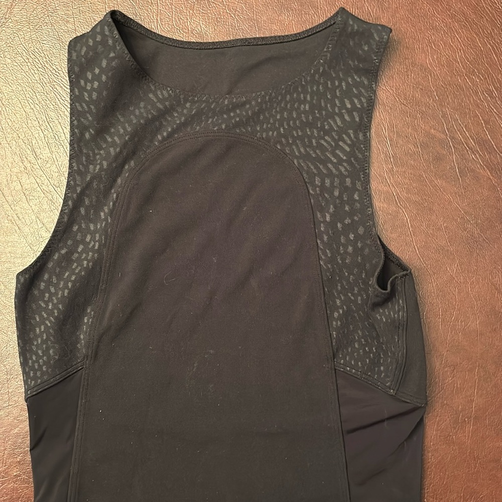 Lululemon - Nulu tank top size 2